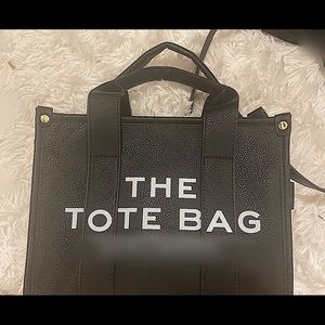 COPY - The tote bag